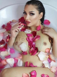 МИЛФА ДАКОТА